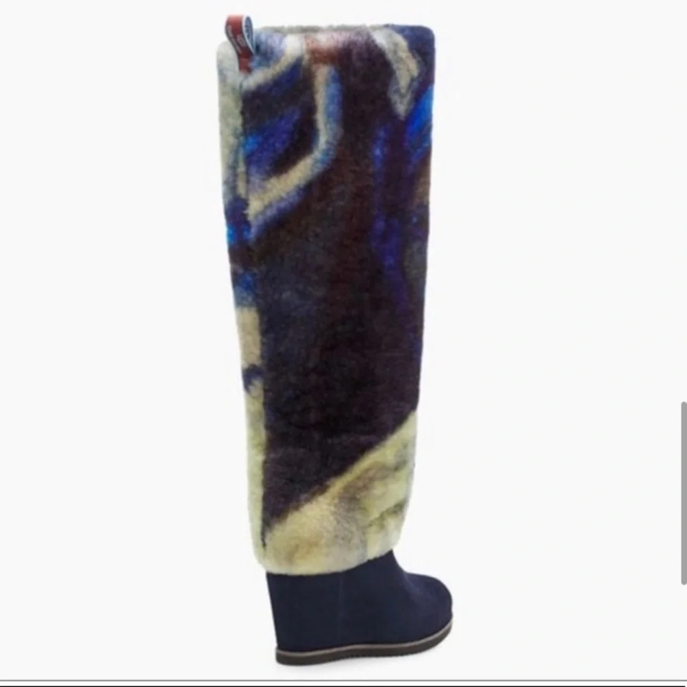UGG x Claire Tabouret Boots - Picture 5 of 10